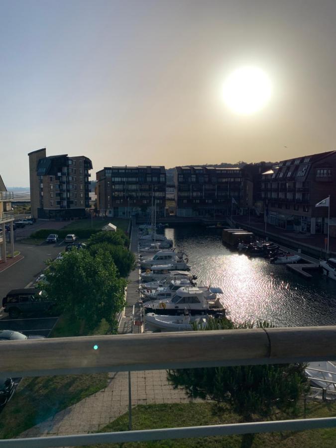 Blue Bay Studio Terrasse Deauville Exteriér fotografie